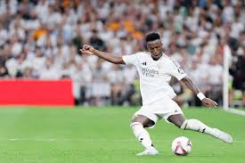 再次展现出 再次展现出